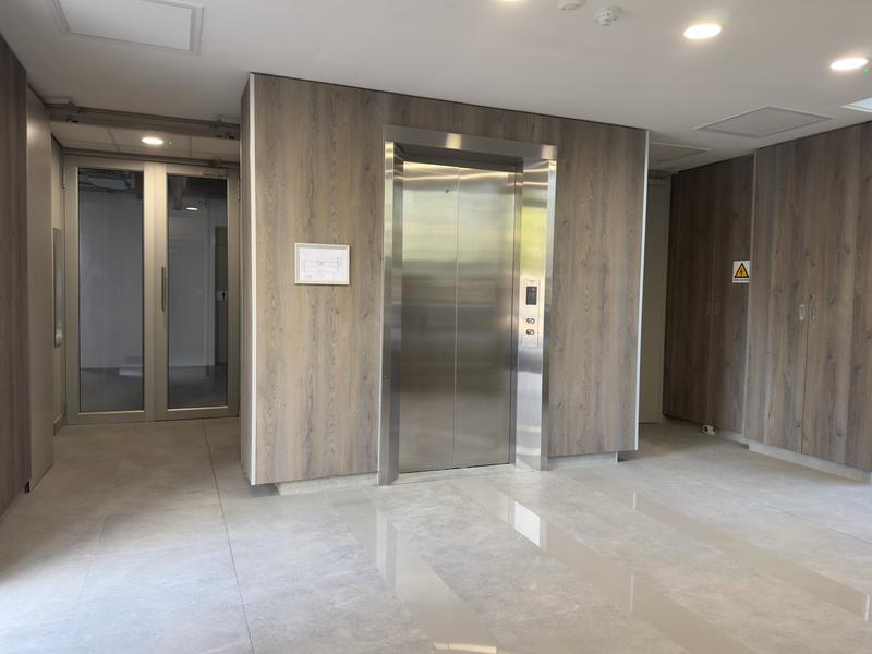 To Let commercial Property for Rent in Rondebosch Western Cape